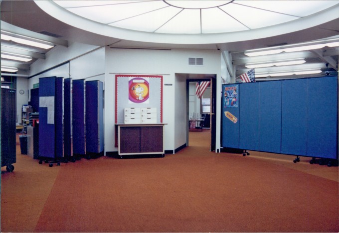 This Addison, IL "Pod" school uses Wallmount Dividers to separate each classroom from the commons area This Addison, IL "Pod" school uses Wallmount Dividers to separate each classroom from the commons area