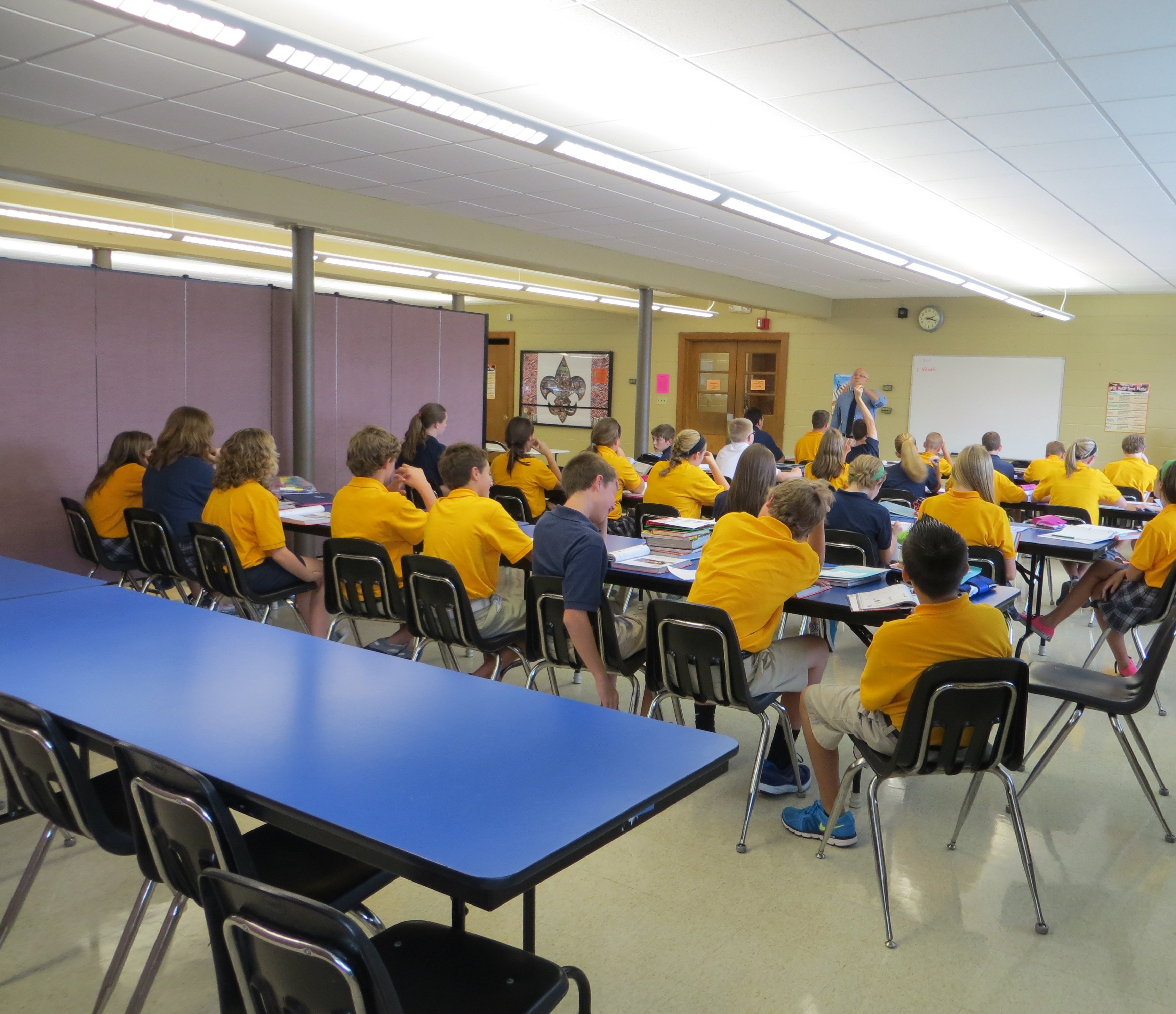 High School Room Dividers For Distraction Free Learning Screenflex