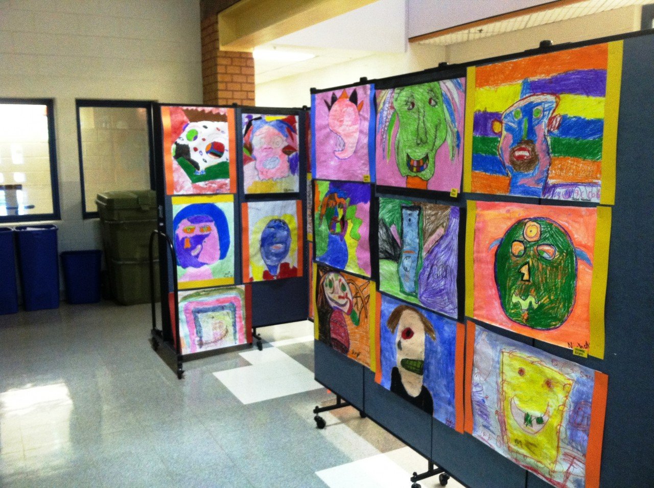 Student Art Showcase Wherever You Want - Screenflex