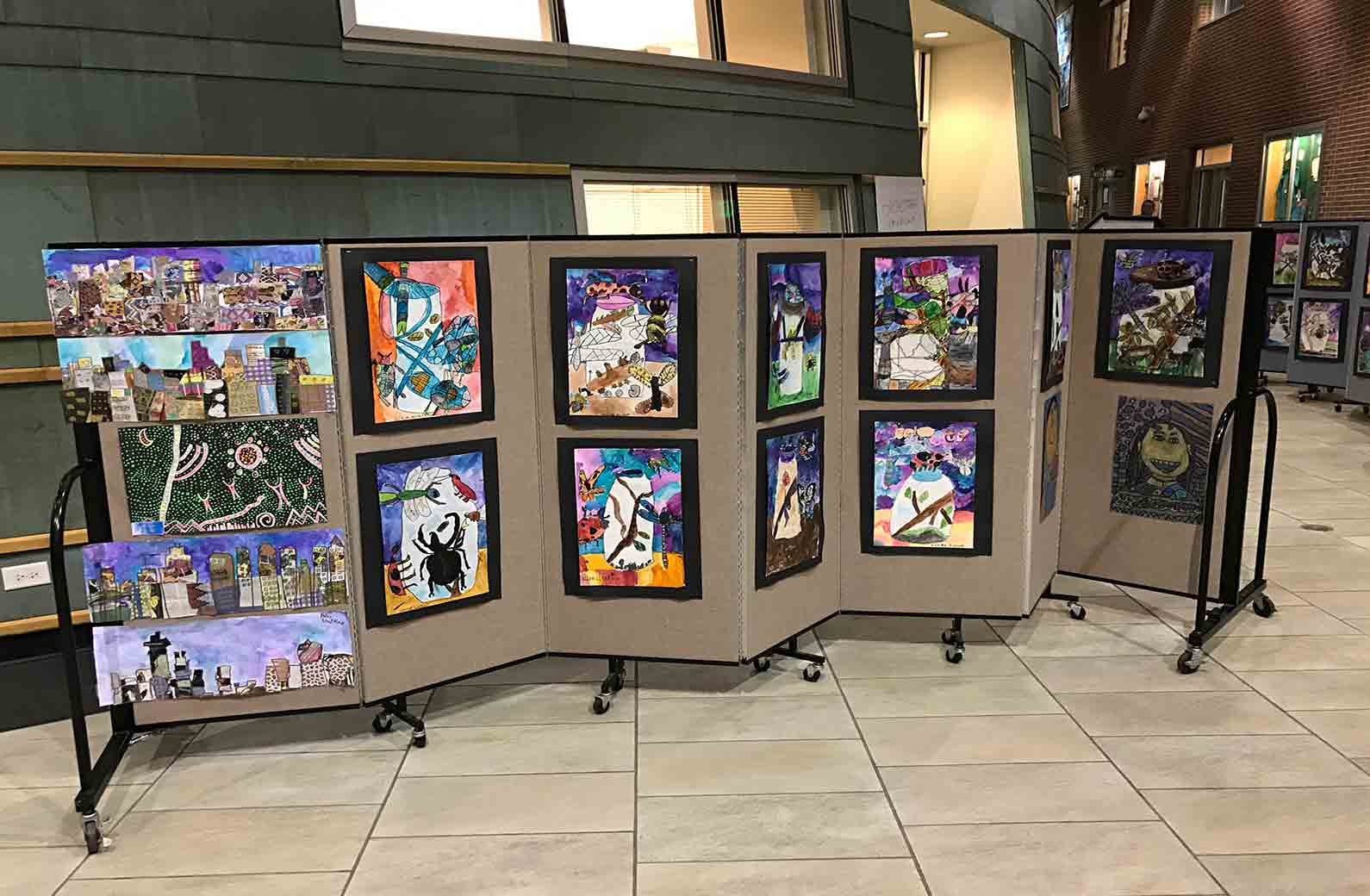 Rolling art show display panels set up in seconds