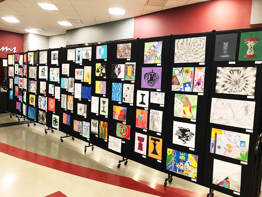 Creative Ways To Display Student Artwork - Screenflex